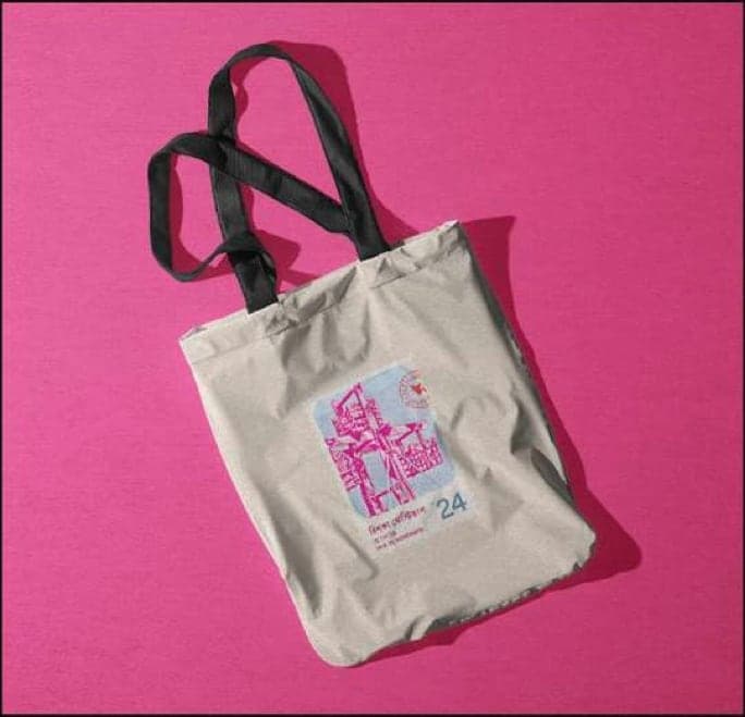 Rishka tote bag printed with the festival stamp